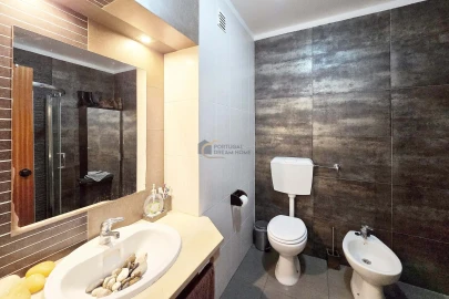 Apartamento T3 para Venda em Albufeira e Olhos de Água