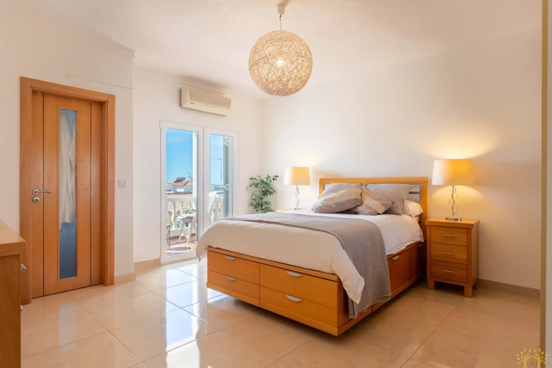 Moradia T4 para Venda em Altura Foto 25