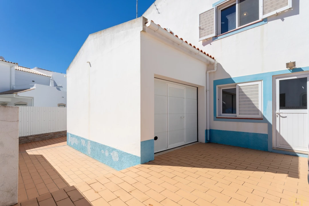 Moradia T4 para Venda em Altura Foto 35