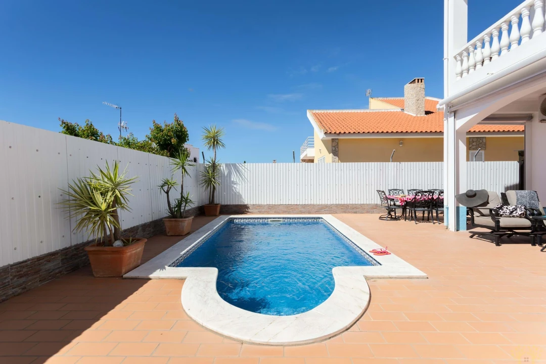 Moradia T4 para Venda em Altura Foto 32