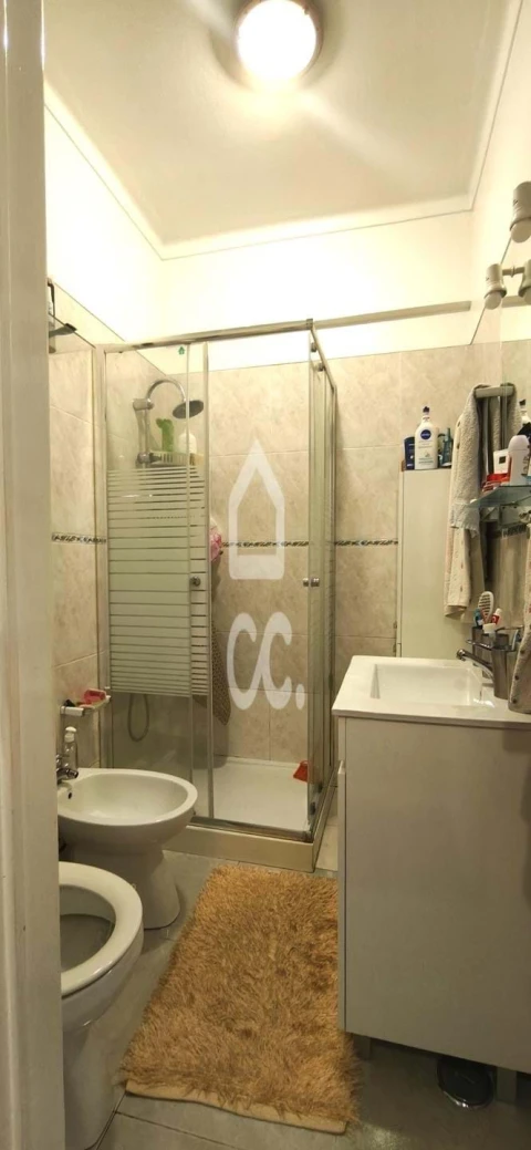 Apartamento T2 para Venda em Pontinha e Famões