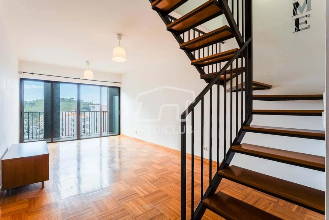 Apartamento T2 para Venda em São Martinho Foto 9