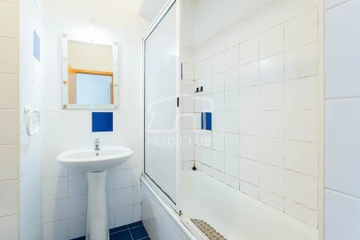 Apartamento T2 para Venda em São Martinho