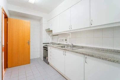 Apartamento T2 para Venda em São Martinho