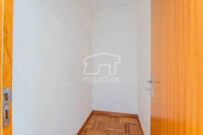 Apartamento T2 para Venda em São Martinho