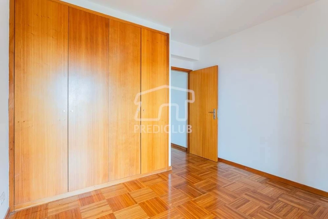 Apartamento T2 para Venda em São Martinho Foto 18
