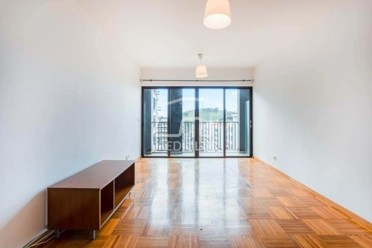 Apartamento T2 para Venda em São Martinho Foto 10