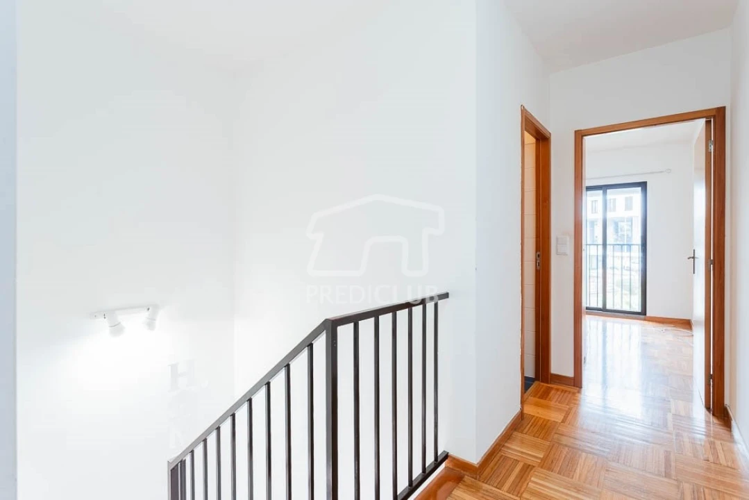 Apartamento T2 para Venda em São Martinho Foto 19