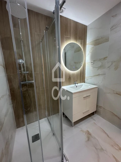 Apartamento T2 para Venda em Algueirão-Mem Martins