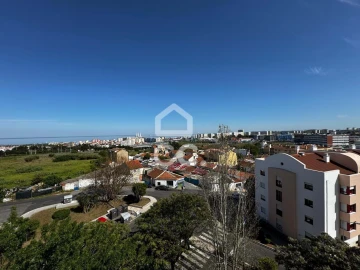 Apartamento T3 para Venda em Sacavém e Prior Velho
