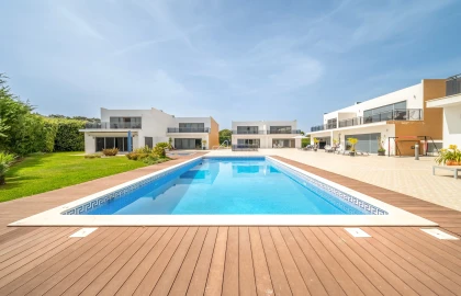 Moradia T4 para Venda em Agualva e Mira-Sintra