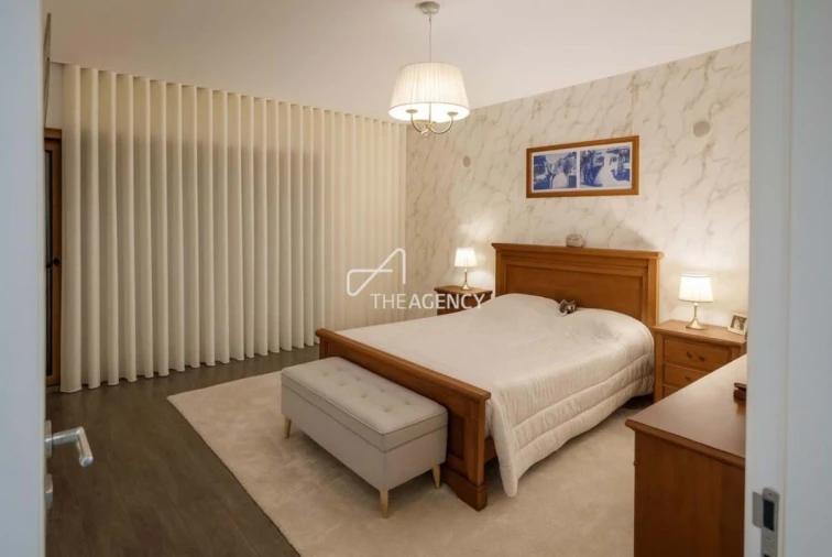 Moradia T4 para Venda em Agualva e Mira-Sintra Foto 7