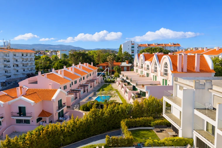 Moradia T3 para Venda em Alcabideche Foto 49