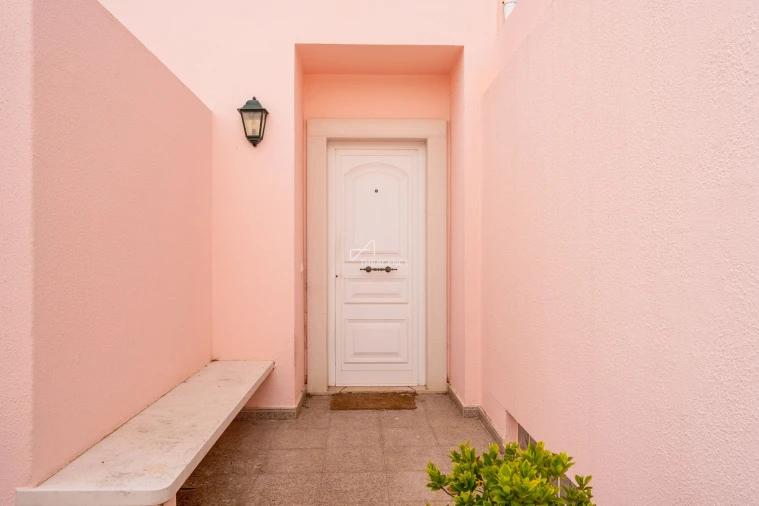 Moradia T3 para Venda em Alcabideche Foto 6