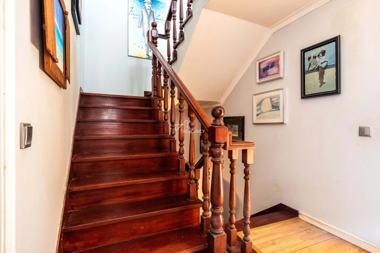 Moradia T3 para Venda em Alcabideche Foto 33