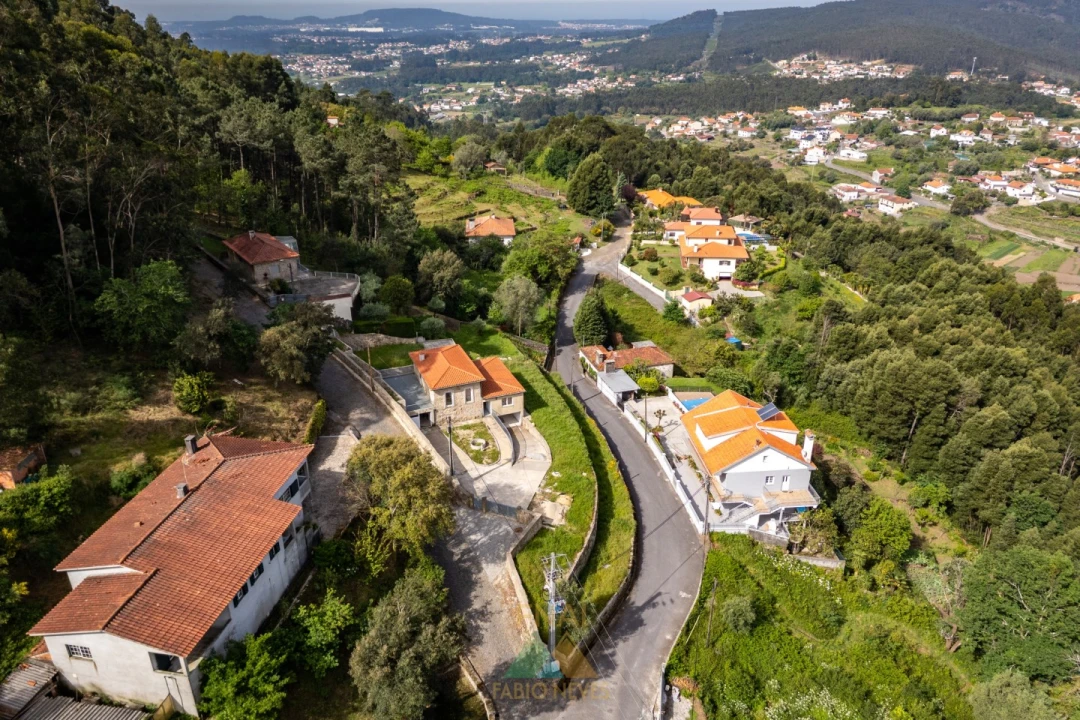 Moradia T3 para Venda em Subportela, Deocriste e Portela Susã Foto 9
