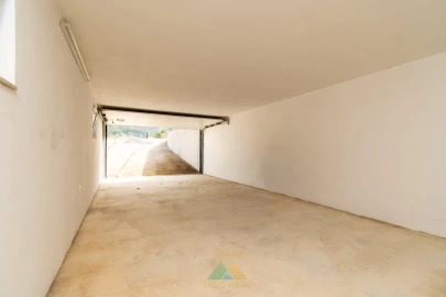 Moradia T3 para Venda em Subportela, Deocriste e Portela Susã