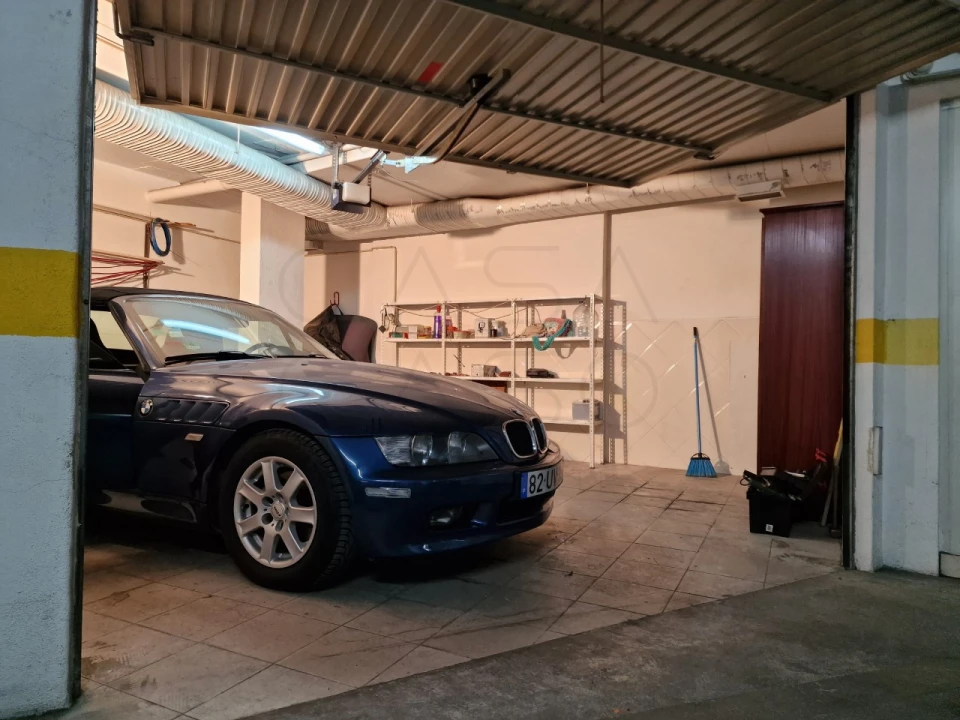 Garagem para Venda em União das Freguesias de Setúbal Foto 3