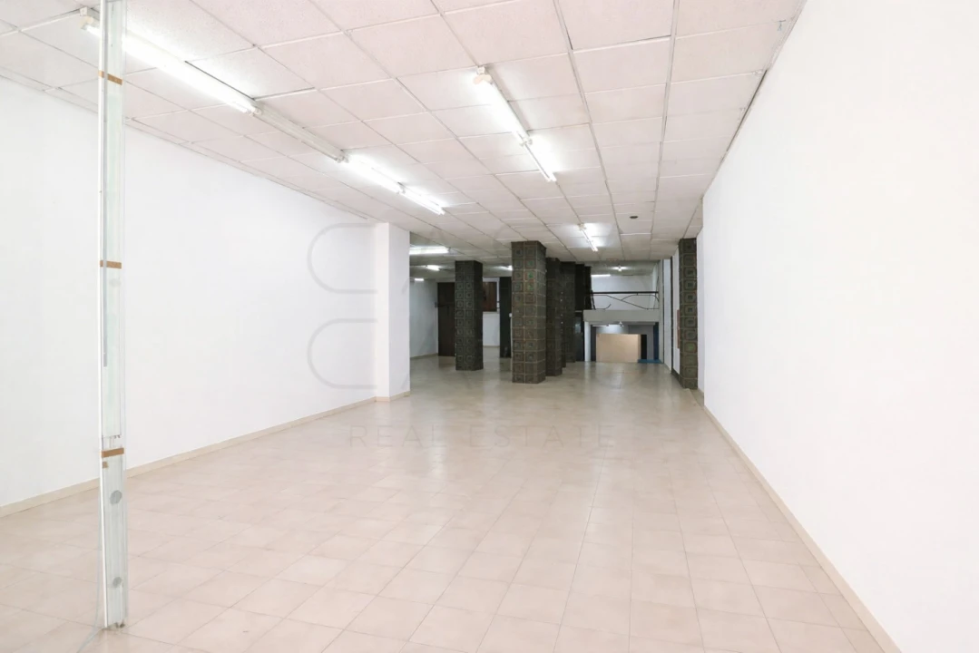 Loja para Arrendamento em Avenidas Novas Foto 4