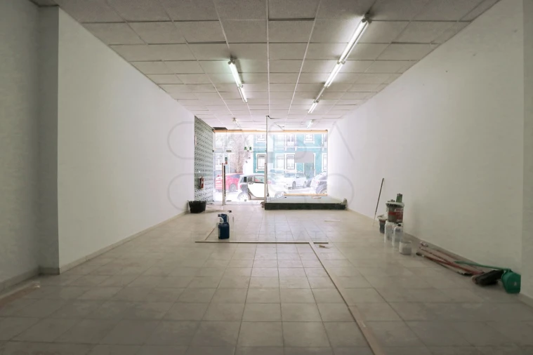 Loja para Arrendamento em Avenidas Novas Foto 7