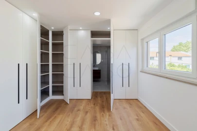 Moradia T4 para Venda em Setubal (São Sebastião)