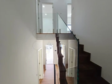 Moradia T4 para Venda em Setubal (São Sebastião)