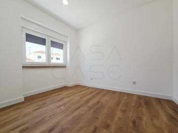 Moradia T4 para Venda em Setubal (São Sebastião)