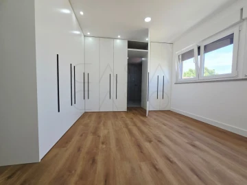 Moradia T4 para Venda em Setubal (São Sebastião)