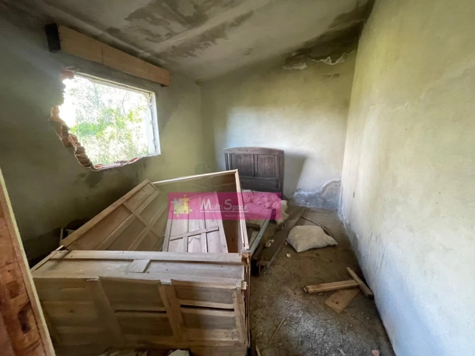 Terreno Misto para Venda em Zibreira Foto 12