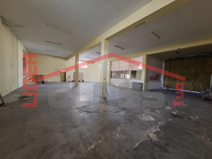 Armazém para Venda em Mogadouro, Valverde, Vale de Porco e Vilar de Rei Foto 8