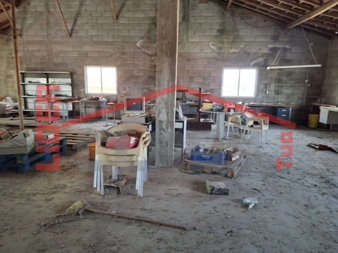 Armazém para Venda em Mogadouro, Valverde, Vale de Porco e Vilar de Rei Foto 16