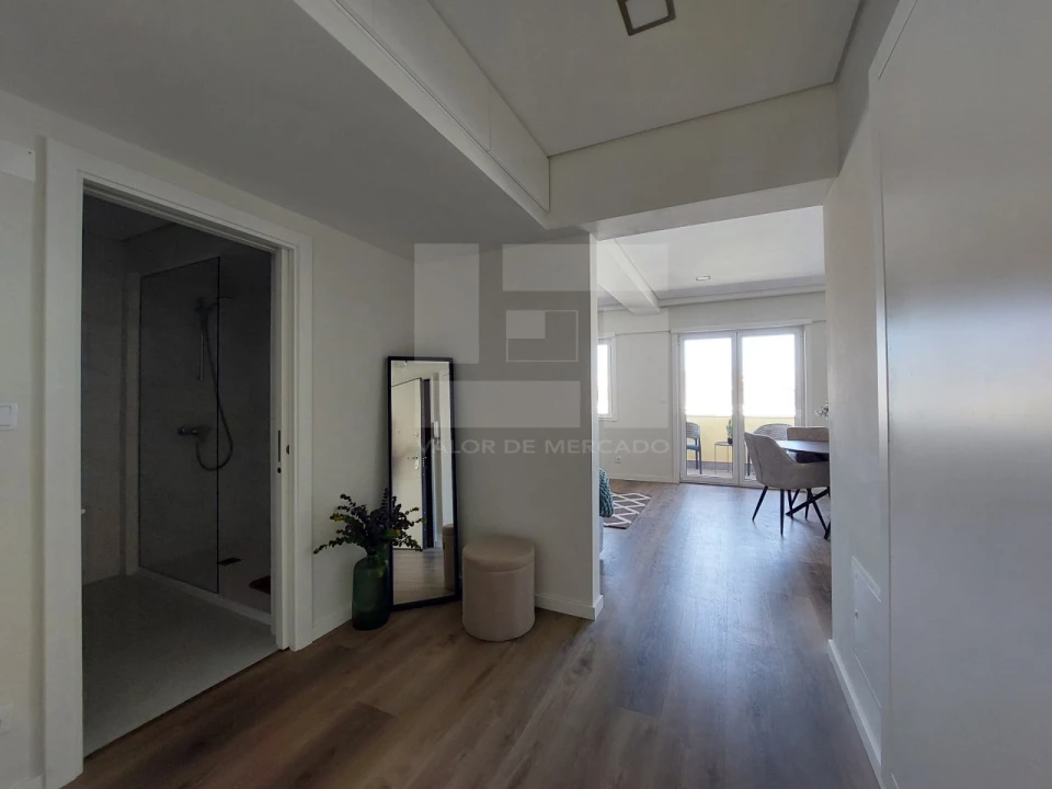 Apartamento T3 para Venda em Benfica Foto 18