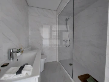 Apartamento T3 para Venda em Benfica