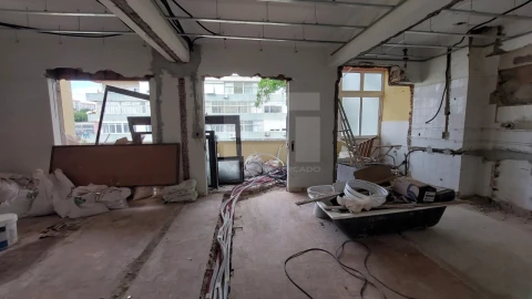 Apartamento T3 para Venda em Benfica