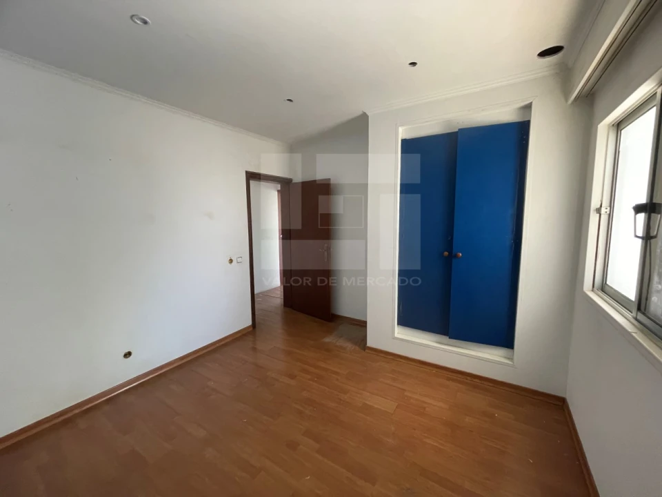 Moradia T5 para Venda em Almancil Foto 26