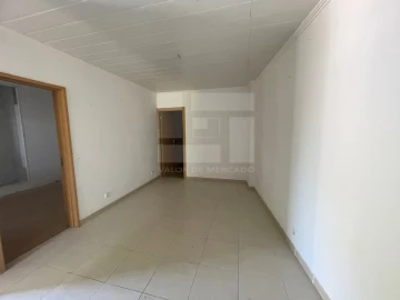 Moradia T5 para Venda em Almancil