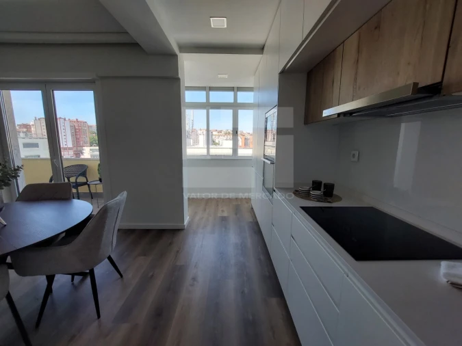 Apartamento T3 para Venda em Benfica Foto 13