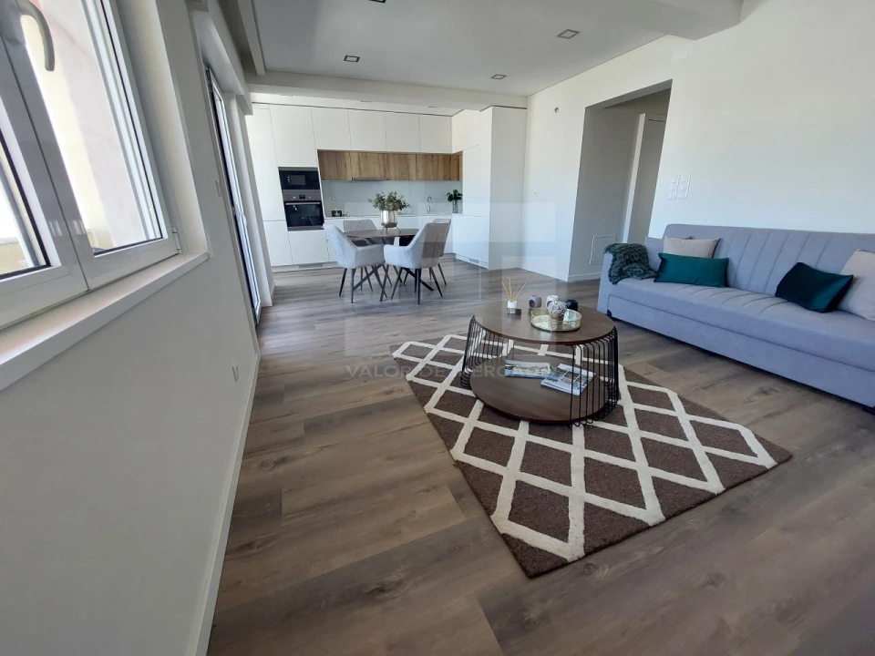 Apartamento T3 para Venda em Benfica Foto 11