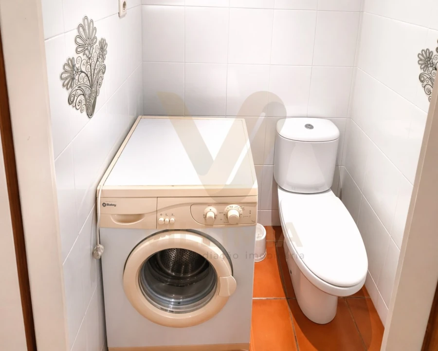 Moradia T3 para Venda em Bárrio e Cepões Foto 15