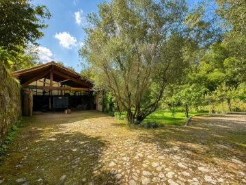 Moradia T3 para Venda em Bárrio e Cepões