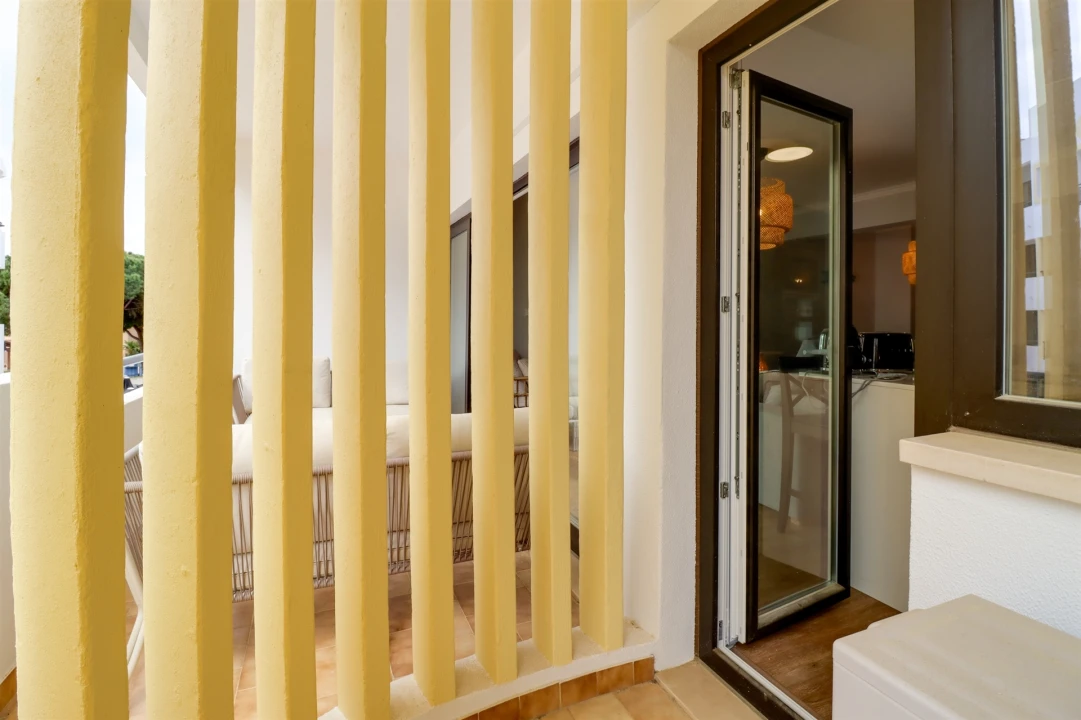 Apartamento T1 para Venda em Quarteira Foto 19