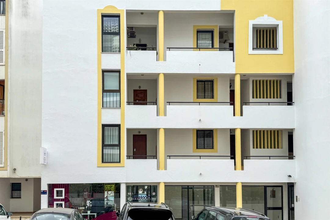 Apartamento T1 para Venda em Quarteira Foto 20