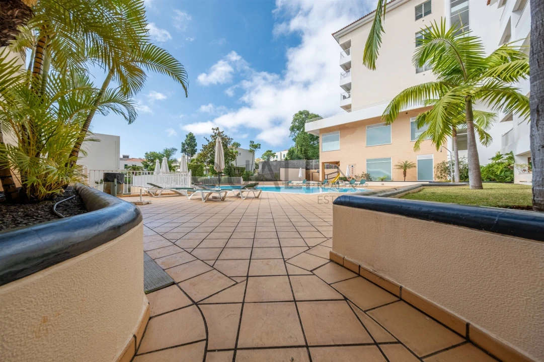 Apartamento T2 para Venda em Santo Antonio Foto 13