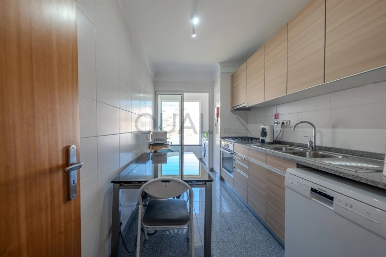 Apartamento T2 para Venda em Santo Antonio Foto 11