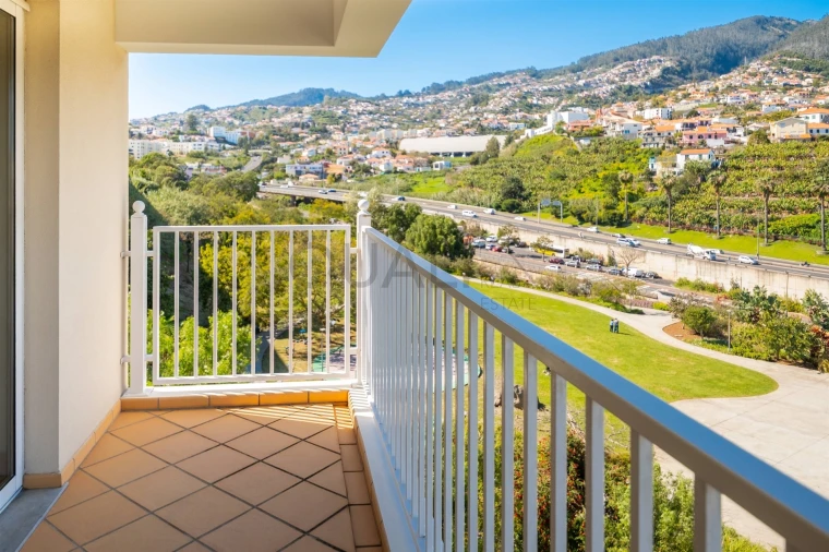 Apartamento T2 para Venda em Santo Antonio Foto 18