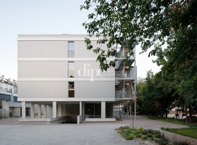 Apartamento T1 para Venda em Azurem Foto 14