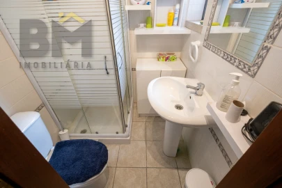 Quinta T0 para Venda em Tinalhas