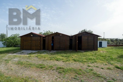 Quinta T0 para Venda em Tinalhas