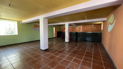 Moradia T3 para Venda em O. Azeméis, Riba-Ul, Ul, Macinhata Seixa, Madail