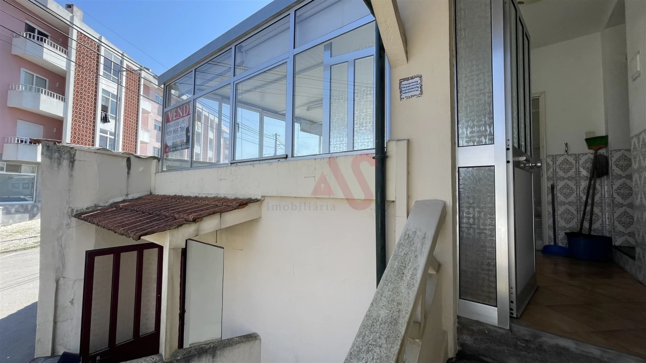 Moradia T3 para Venda em O. Azeméis, Riba-Ul, Ul, Macinhata Seixa, Madail Foto 17